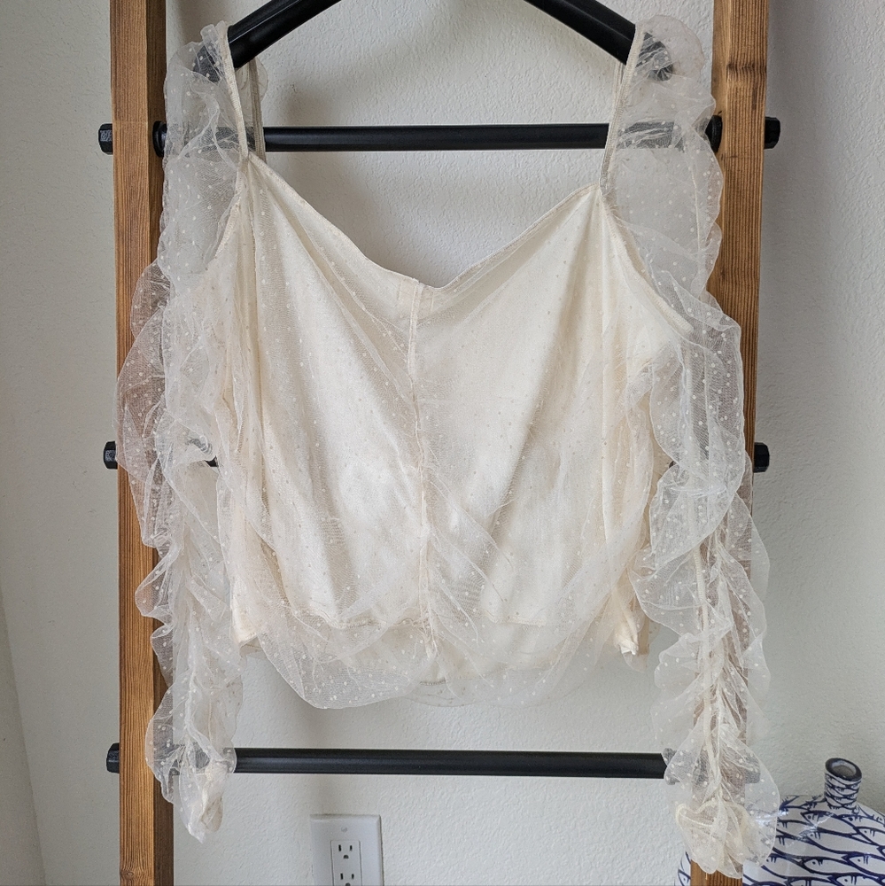 H&M Women's Cream Sheer Top With Ruffled And Puffed Sleeves - Size XXL - Picture 2 of 4